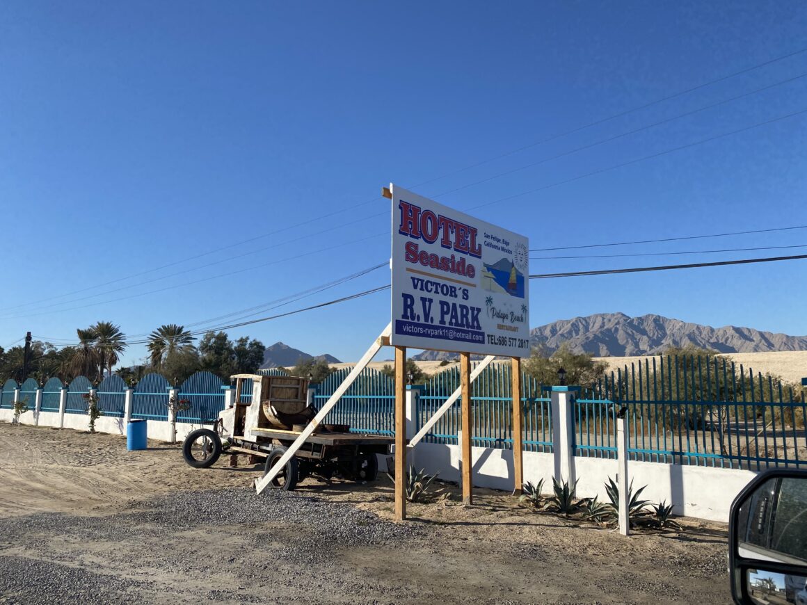Victors RV Park Sign | RV parks in Baja